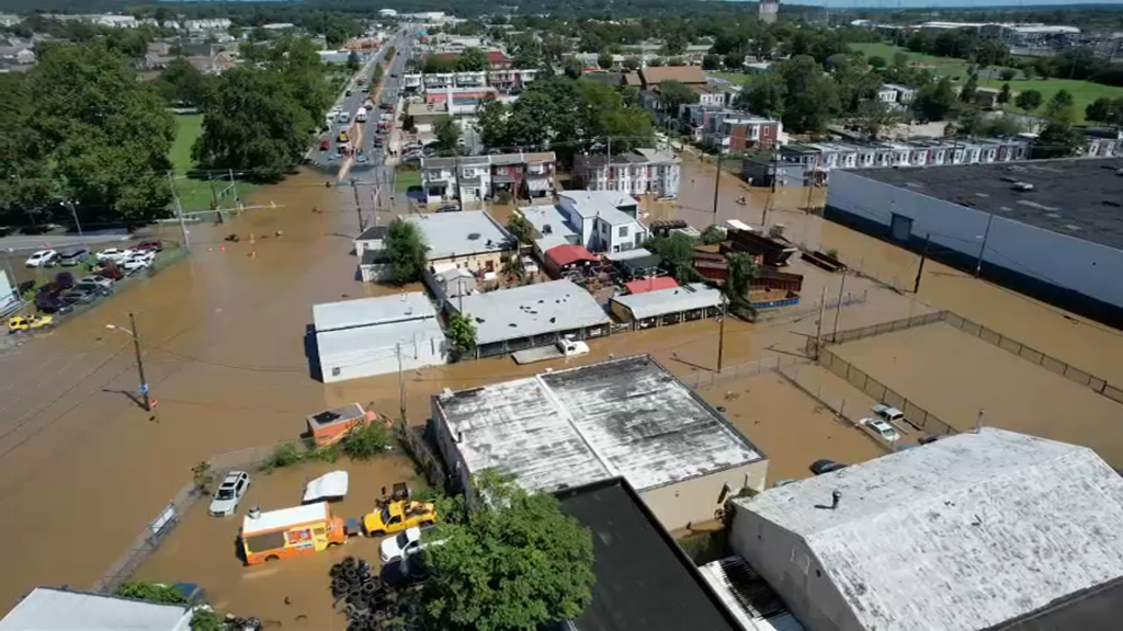 Claymont Apt flooded after IDA